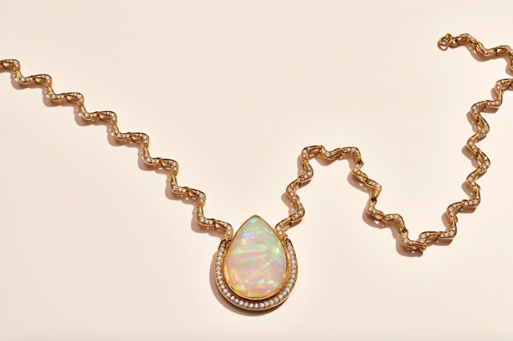 VICTORIA OPAL PENDANT 256